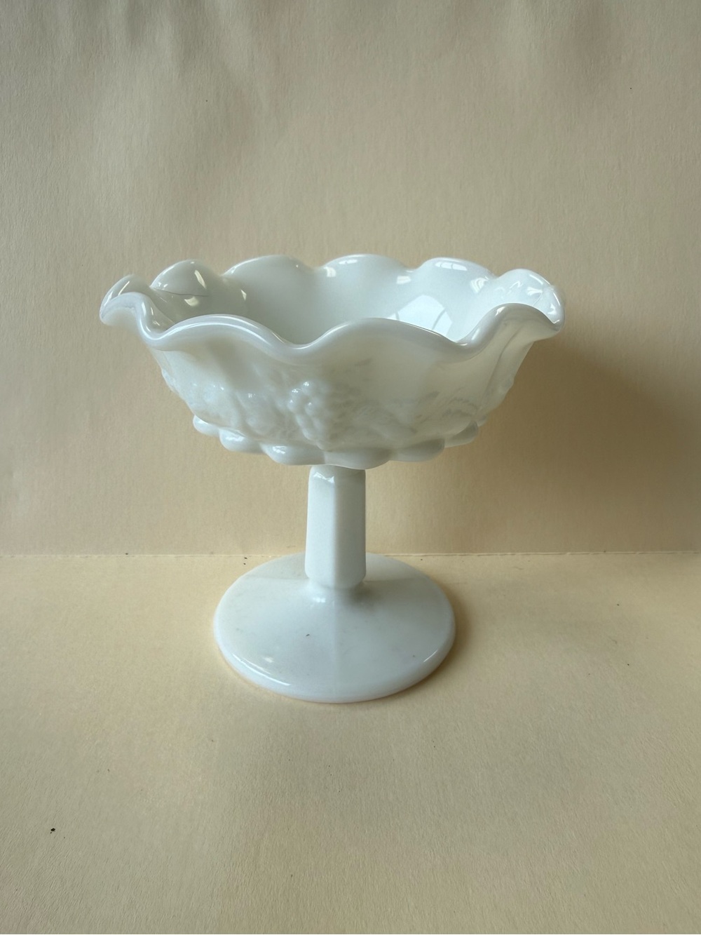 Vintage Milk Glass Grape Design Pedestal Candy Dish with Ruffled Edge.